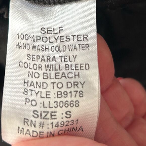 Kori Women’s New Black Satin Sleeveless Jumpsuit with Silver Snaps  Size Small - Picture 15 of 15